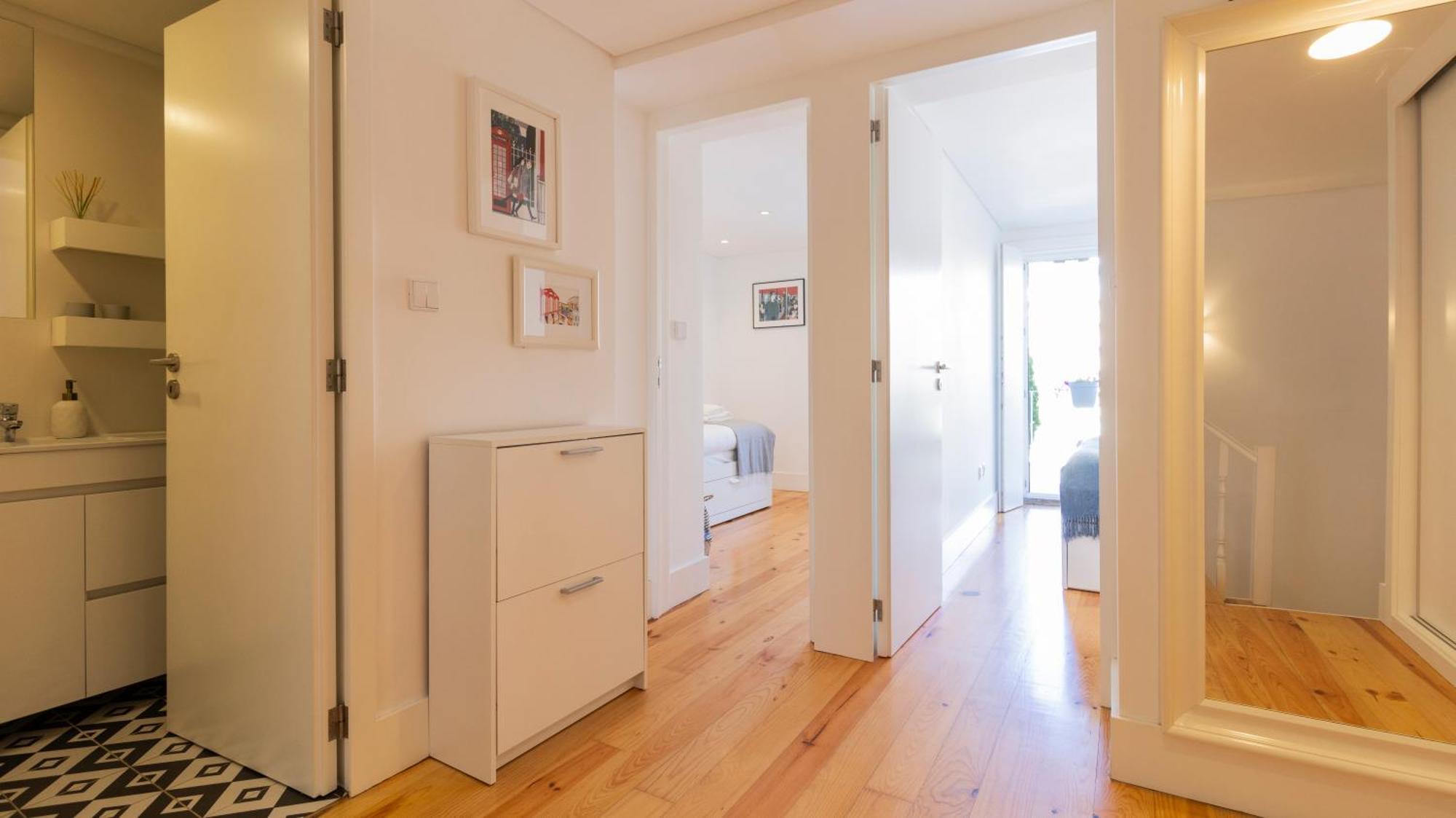 City Center Duplex W Patio By Lovelystay Porto Exteriér fotografie